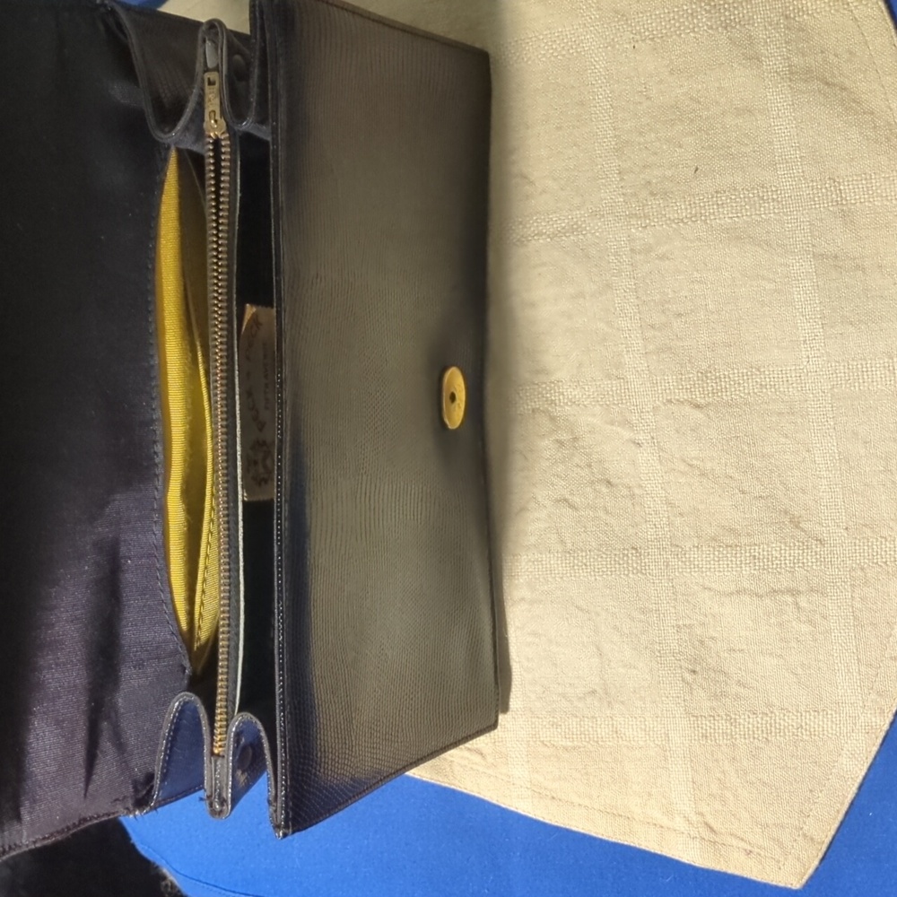 Vintage Peck & Peck Lizard Leather Black Handbag Yellow Asking Only $30 WOW - Picture 7 of 10